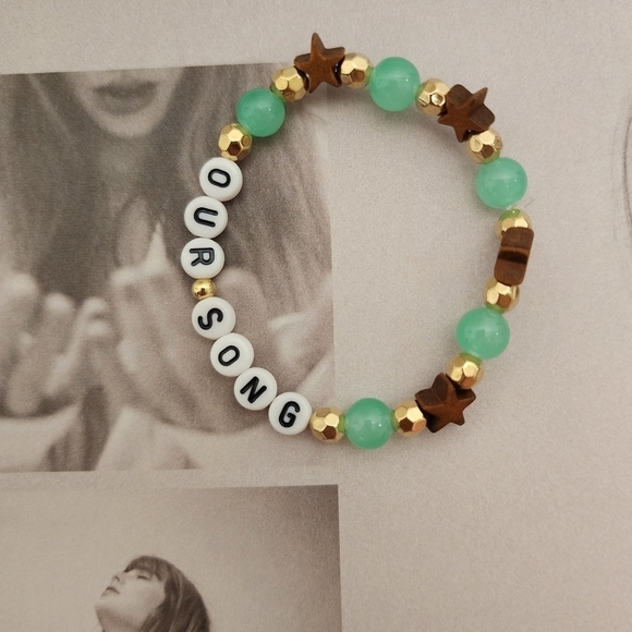 Taylor Swift Tim McGraw Handmade Friendship Bracelets Set Of 5 - Picture 4 of 10